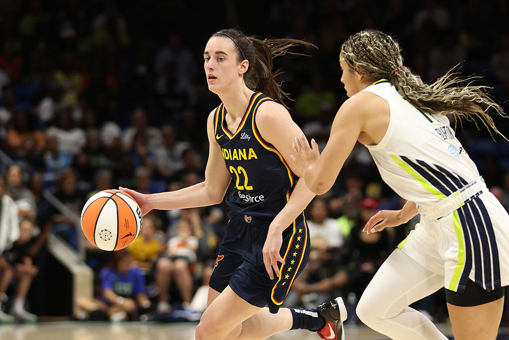 a photo from an WNBA basketball game